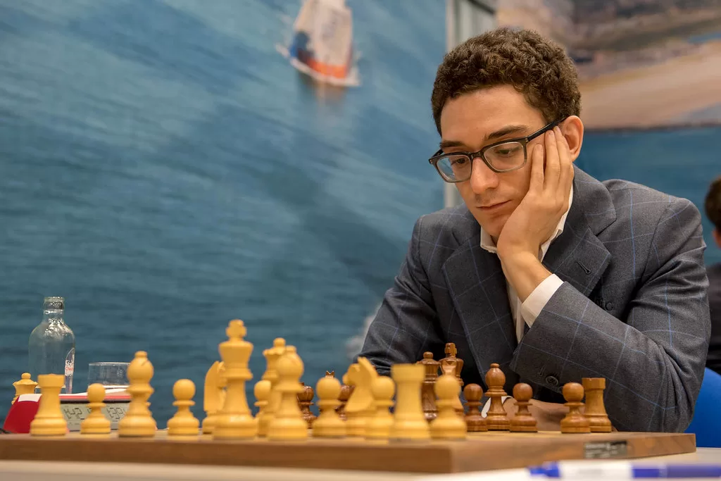 Top 100 chess players Fabiano Caruana Playing chess 